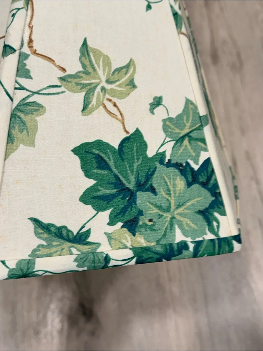 Vintage Ivy Leaves Fabric Hexagon Fabric Oil Lamp Shade Chimney Hurricane